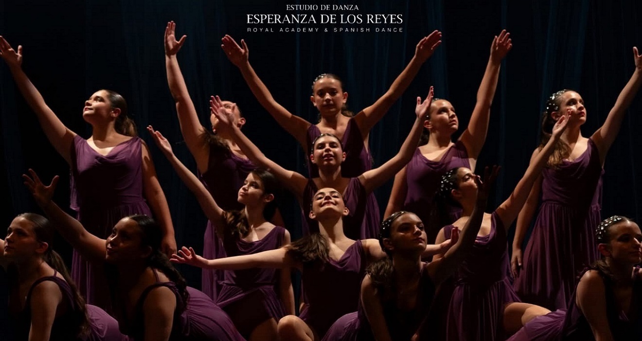 Festival Anual de danza Esperanza de los Reyes
