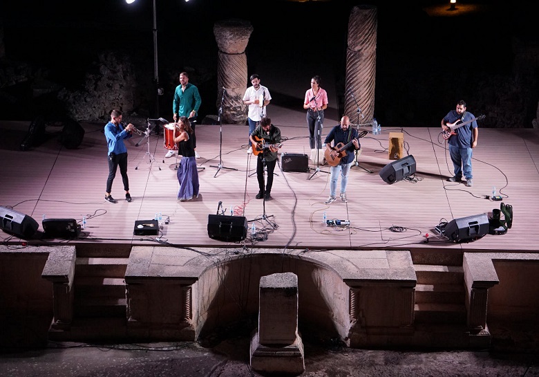 Concierto: Zas!!Candil Folk -  10 años, 1000 amigxs  - Teatro Auditorio de Cuenca José Luis Perales (Cuenca)