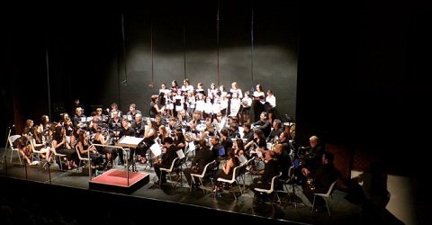 Concierto de Zarzuela / Asoc. Amigos de la Música y Asoc. Coral Stma. Trinidad