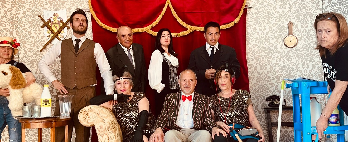 CAOS EN ESCENA – Atrezzo Teatro – II Festival Villaescénica