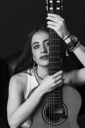 Ana Santisteban "Leyendas y aromas"